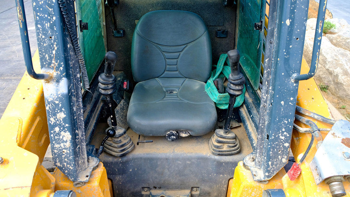 What To Look For When Purchasing A New Seat For Your Heavy Equipment